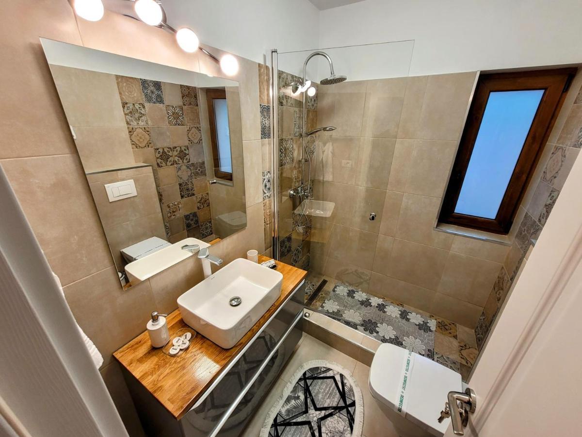 Casa Feli Apartment บราชอฟ ภายนอก รูปภาพ